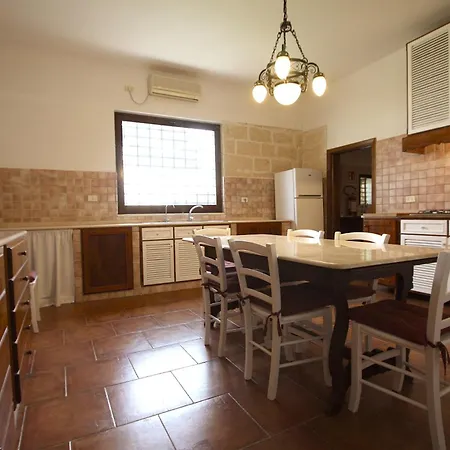 Bosco Di Mudonato - Masseria Padronale Apartment *